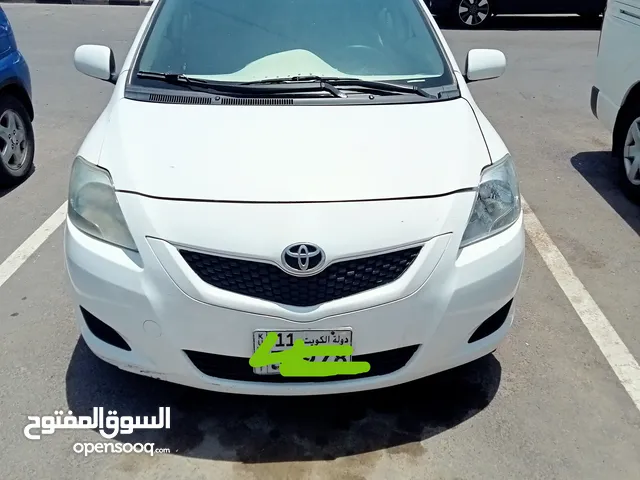 Toyota Yaris 2013 for sale 1.3 original coulor