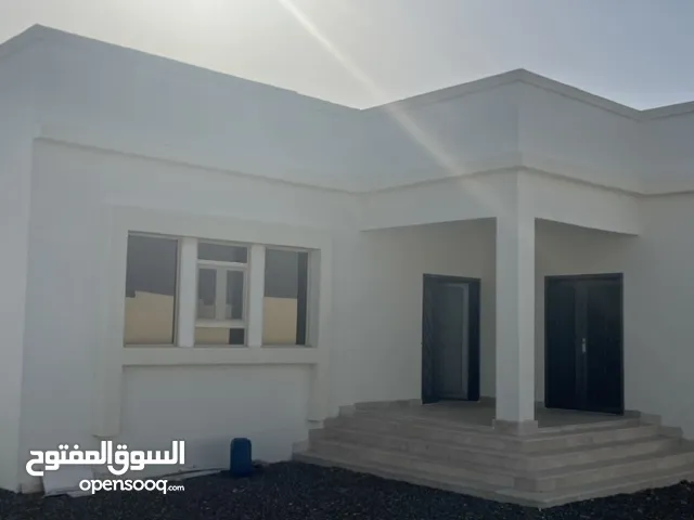 260 m2 3 Bedrooms Villa for Sale in Buraimi Al Buraimi