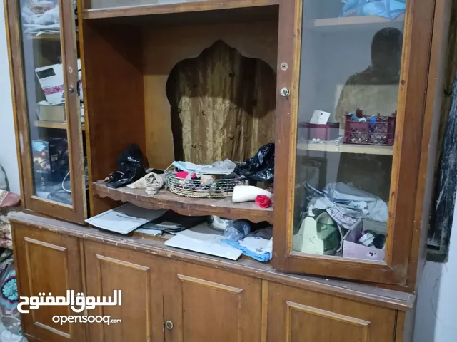 معرض وزاوية مستخدمات ونظيفات للبيع 150بيهن مجال