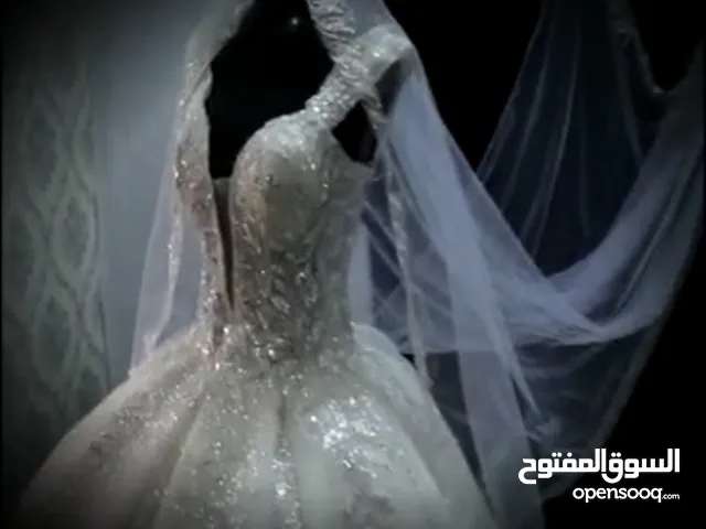 فستان زفاف
