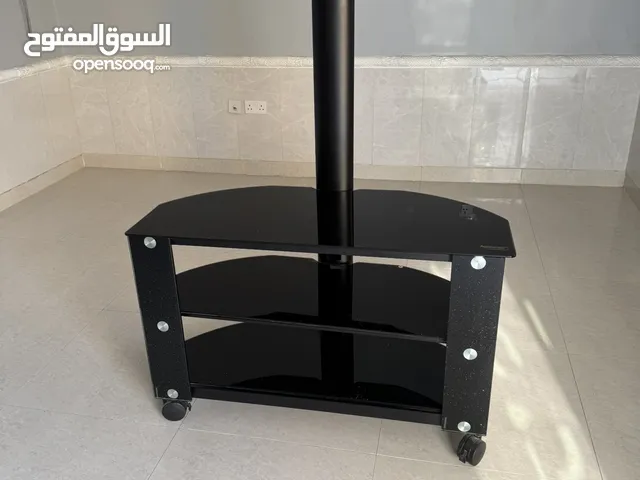 قاعدة التلفاز وخزانة للعطور