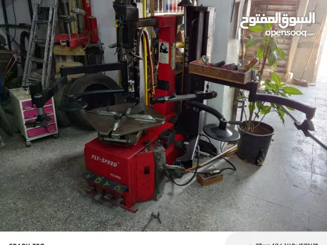 ماكينة بناشر للبيع