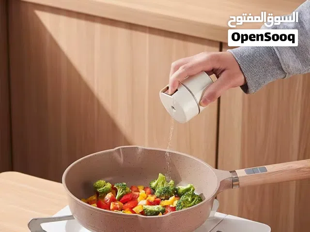 علب بهارات مغناطيسية