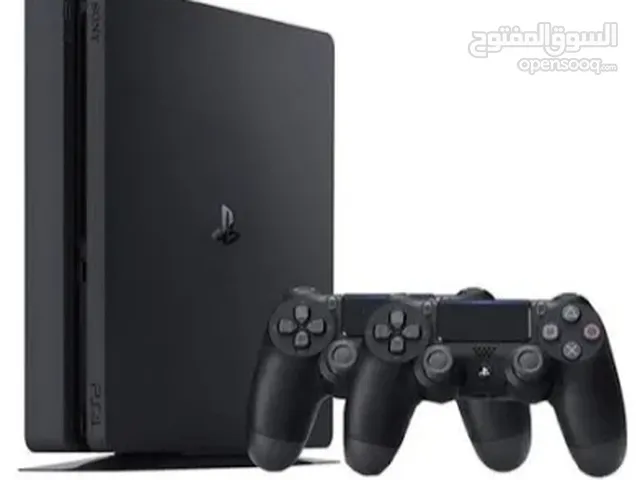 Ps4 slim 1TB with two controllers