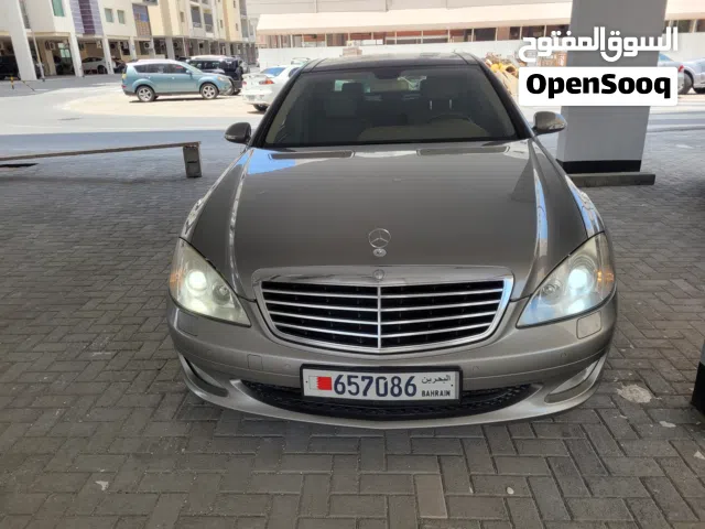 Mercedes Benz S350 model 2009 in Excellent condition for sale