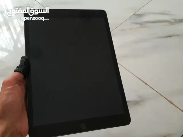 Apple iPad 8 32 GB in Sana'a