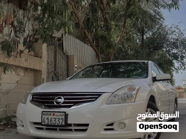 2012 نيسان التيما S