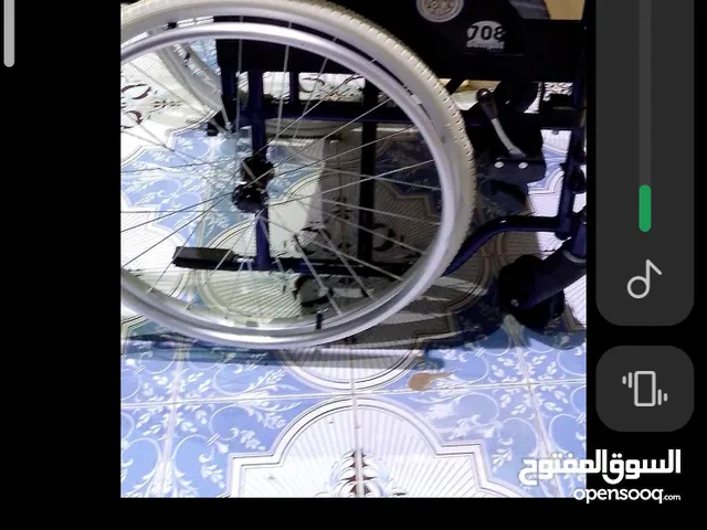 كرسي متحرك بلجيكي جديد للبيع بجدة