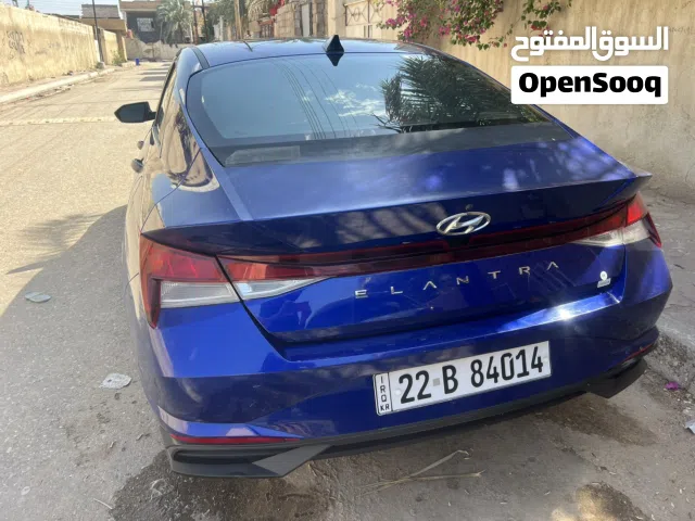 2021 Hyundai Elantra Standard