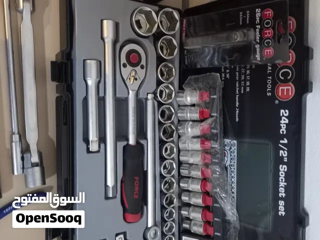 عدة للبيع شبه جديده