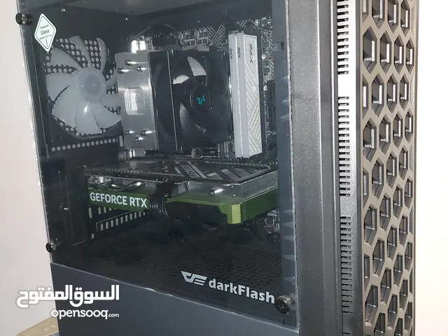 للبيع pc مع الشاشة