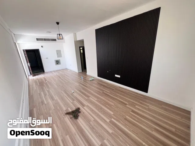 افضل غرفتين وصاله علي الروف في الجرف3 خلف السوق الصيني