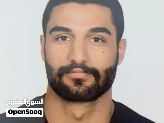 عدي ابو عجمية