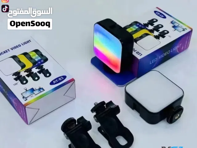 إضاءة فيديو ذكية بحجم الجيب – AY-83 RGB LED