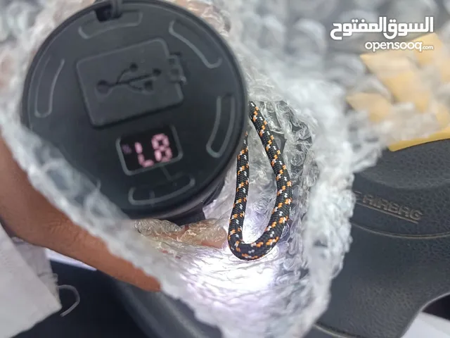كشاف قوي جدآ بمدى 3 كيلو