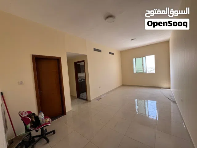 غاز مركزي موقع مميز سهل المخرج لدبي والشارقه تسهيلات في الدفعات قريب من جميع الخدمات مساحات ممتازه