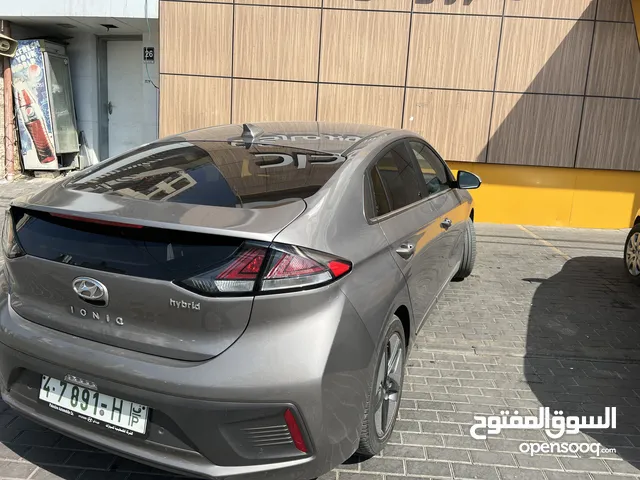 Hyundai Ionic Hybrid  2021
