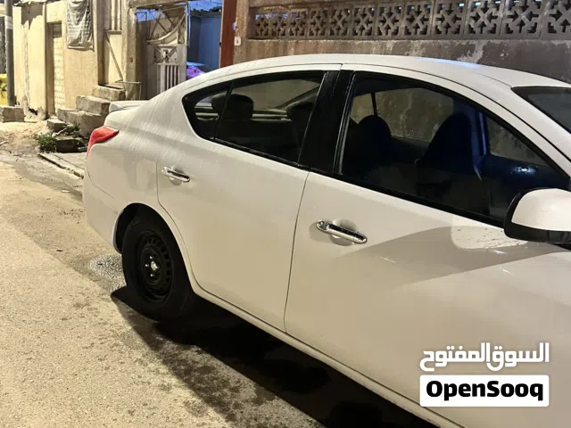 Used Nissan Sunny in Basra