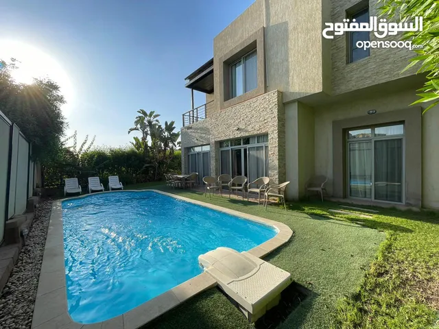 470 m2 5 Bedrooms Villa for Rent in Giza Sheikh Zayed