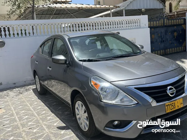 Nissan Versa SV 2019