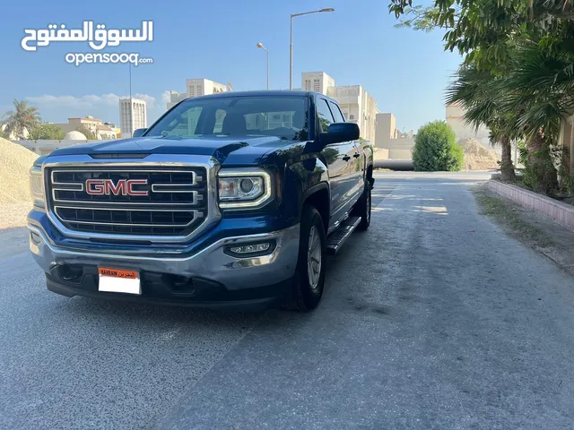 GMC Sierra 2017 in Southern Governorate