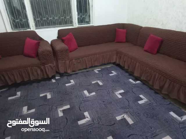 اثاث منزلي للبيع استعمال بسيط