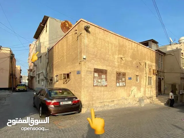 للبيع بيت في فريج البنعلي في المحرق