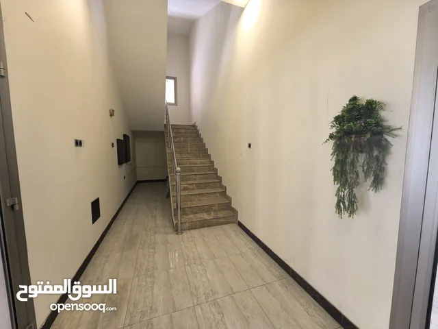 122 m2 3 Bedrooms Apartments for Sale in Muharraq Hidd