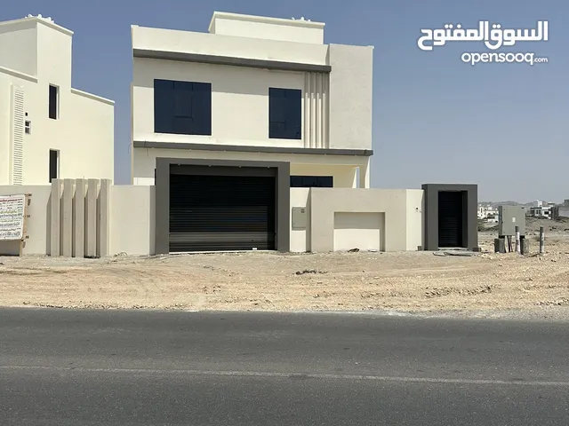 توين فيلا العامرات السادسة البريد اول خط شارع الرحبة.