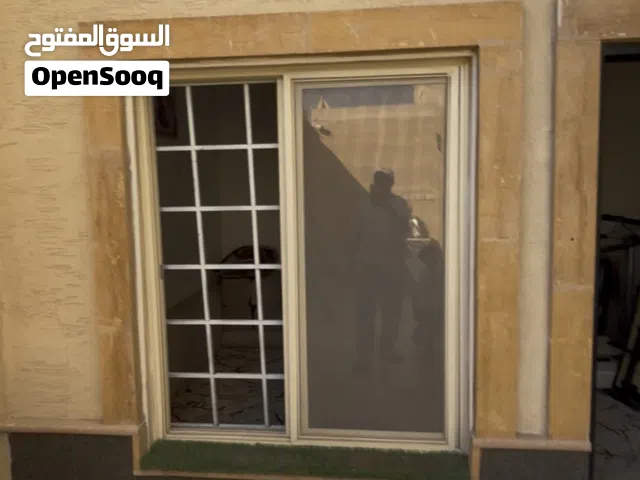 نافذة المنيوم