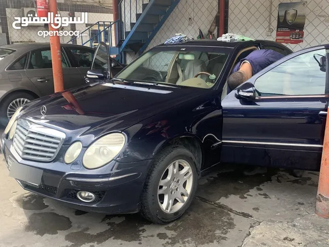 مرسيدس E280 نظيف