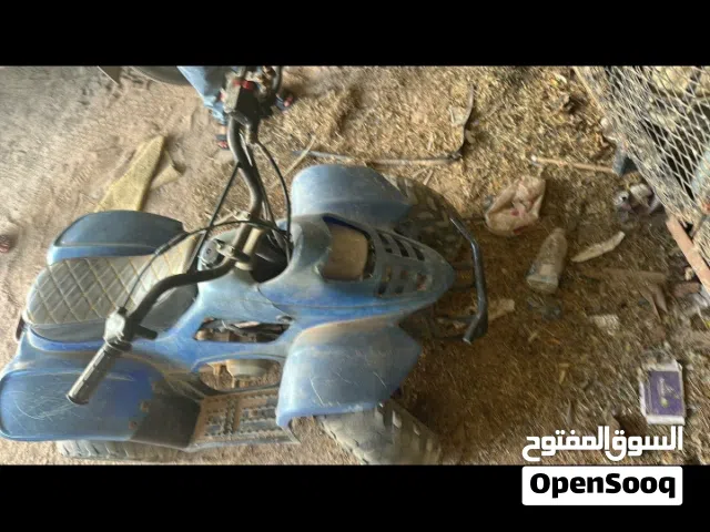 سلام عليكم متوفر موطو اربعه عجل بنزينه او مفيشي ولا عطل يمش عادي مكان  مصراته السعر 1200 انسعدوك