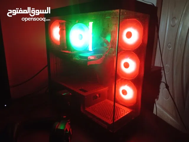 مع الشاشة كيبورد وماوس pc gaming بسعر 3200 شيكل مستعمل 6 أشعر وكفالة 6 اشهر