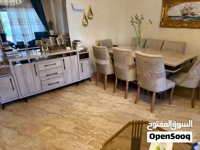 طاولة سفرة وملحق للبيع