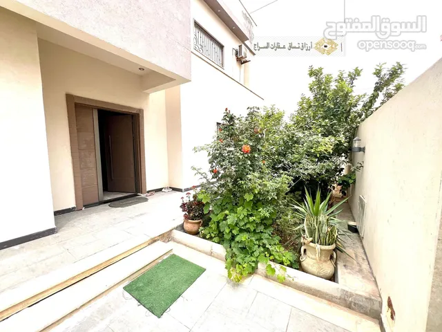 10 m2 4 Bedrooms Villa for Rent in Tripoli Al-Serraj