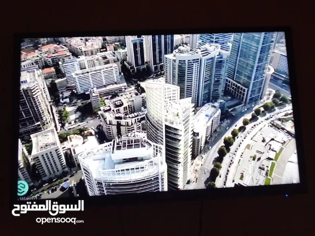 Akai Smart 32 inch TV in Al Dhahirah