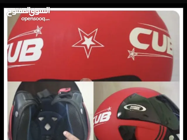 خوذه للبيع اصلية وجديده فقط استعمال 3ايام