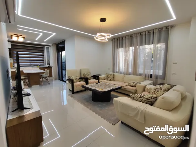 شقة مفروشة سوبر ديلوكس للإيجار – عين مصباح  قلب رام الله