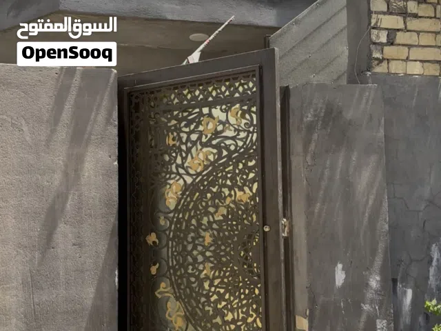 200 m2 3 Bedrooms Townhouse for Rent in Baghdad Jihad