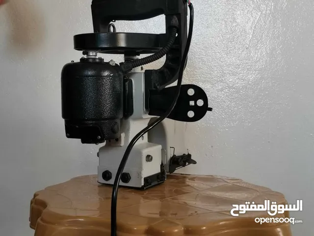 ماكينه خياطه جديده صناعه هنديه الصناعه الثقيله نخب اول درز وخياطه شوالات والقماش واستخدامات اخرا ل