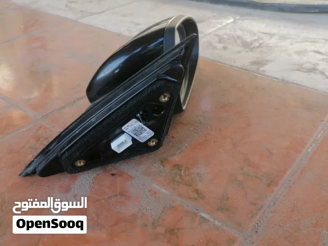 مرايا ونصف الوطي من البرويطي الامامي كيا فورتي 2020 اليمين.. حاجة الدار .حاجة شبه جديدة....للبيع