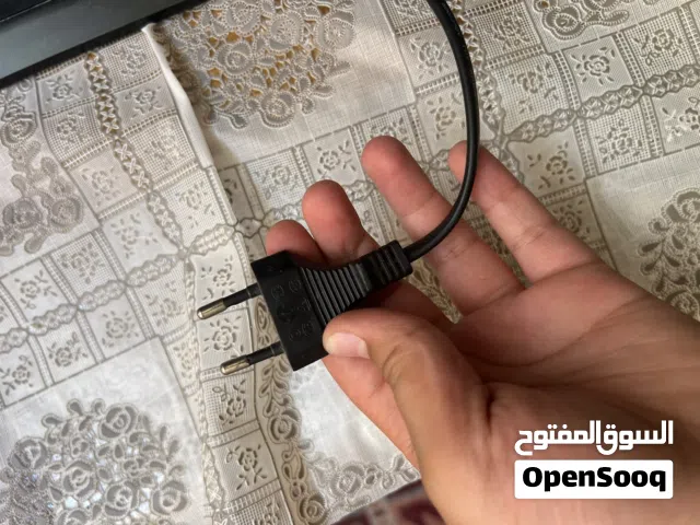 شاشة شارب نضيفه