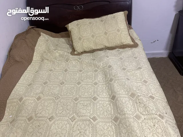 تخت شبابي عدد 2خشب ثقيل زان