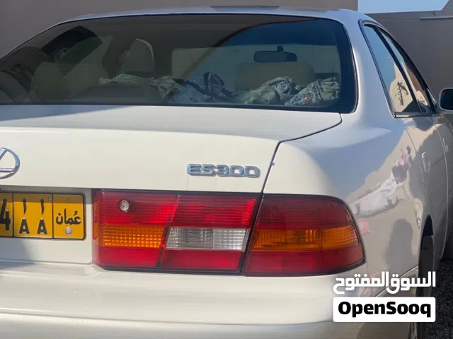للبيع لكزس ES 300 العادي