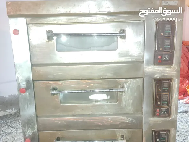 oven working with gas in good condition for sale