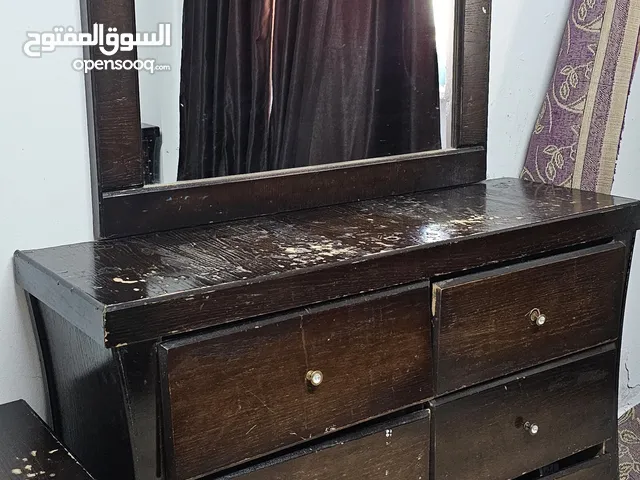 غرفة نوم مستعملة