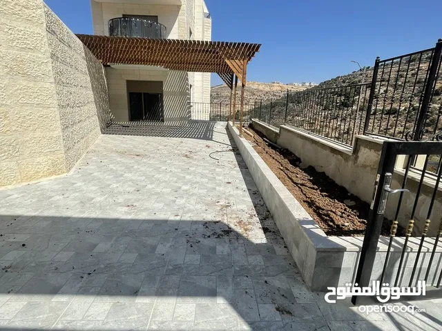 180 m2 3 Bedrooms Apartments for Sale in Ramallah and Al-Bireh Al Tira