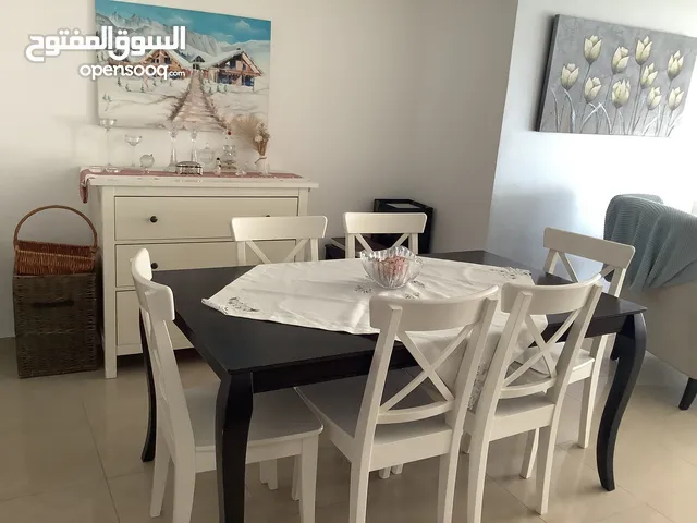 طقم سفره طاولة وست كراسي ايكيا وخزانه
