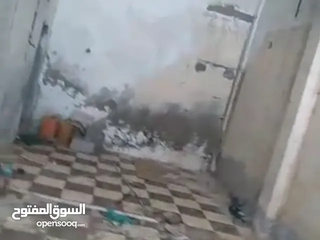 موجود محل للإجار فتحه في قلب شارع صنعاء تقاطع شارع النخيل 4×12