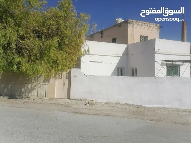 110 m2 3 Bedrooms Townhouse for Sale in Zarqa Al-Misfat st.